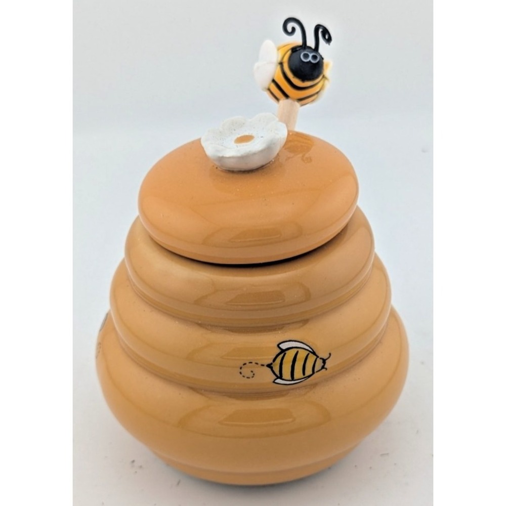 Ceramic Beehive Honey Pot Jar Miel w/ Lid & Wooden Bumble Bee Dipper 3.25" Tall - Picture 2 of 5